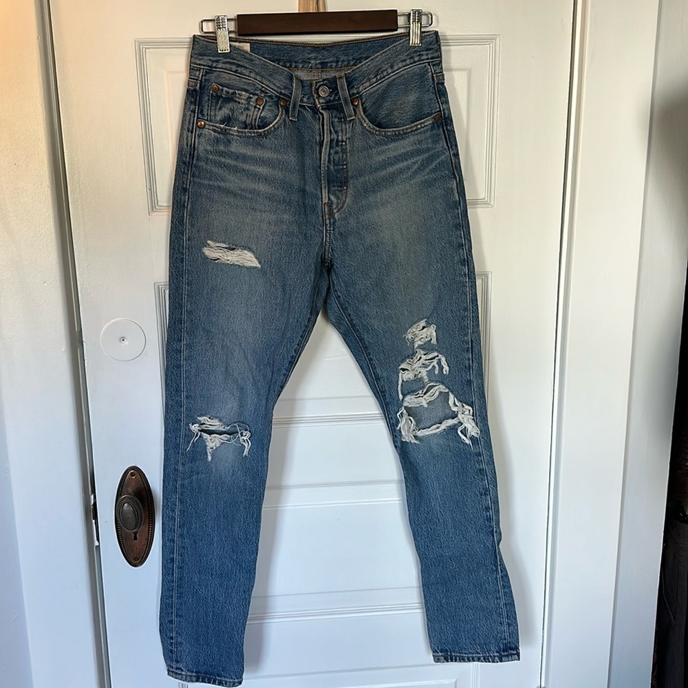 Levi’s Premium 501 Skinny Jeans Ripped Distressed 100% Cotton Size W 26